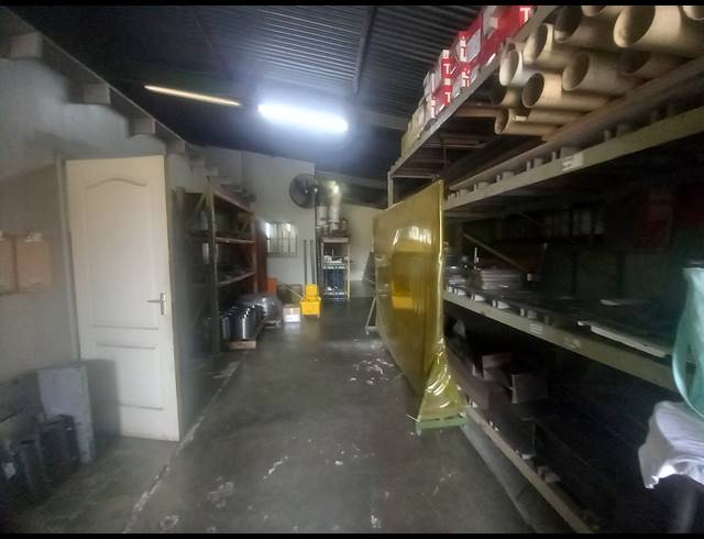 991M² BUSINESS FOR SALE IN BRAKPAN CENTRAL